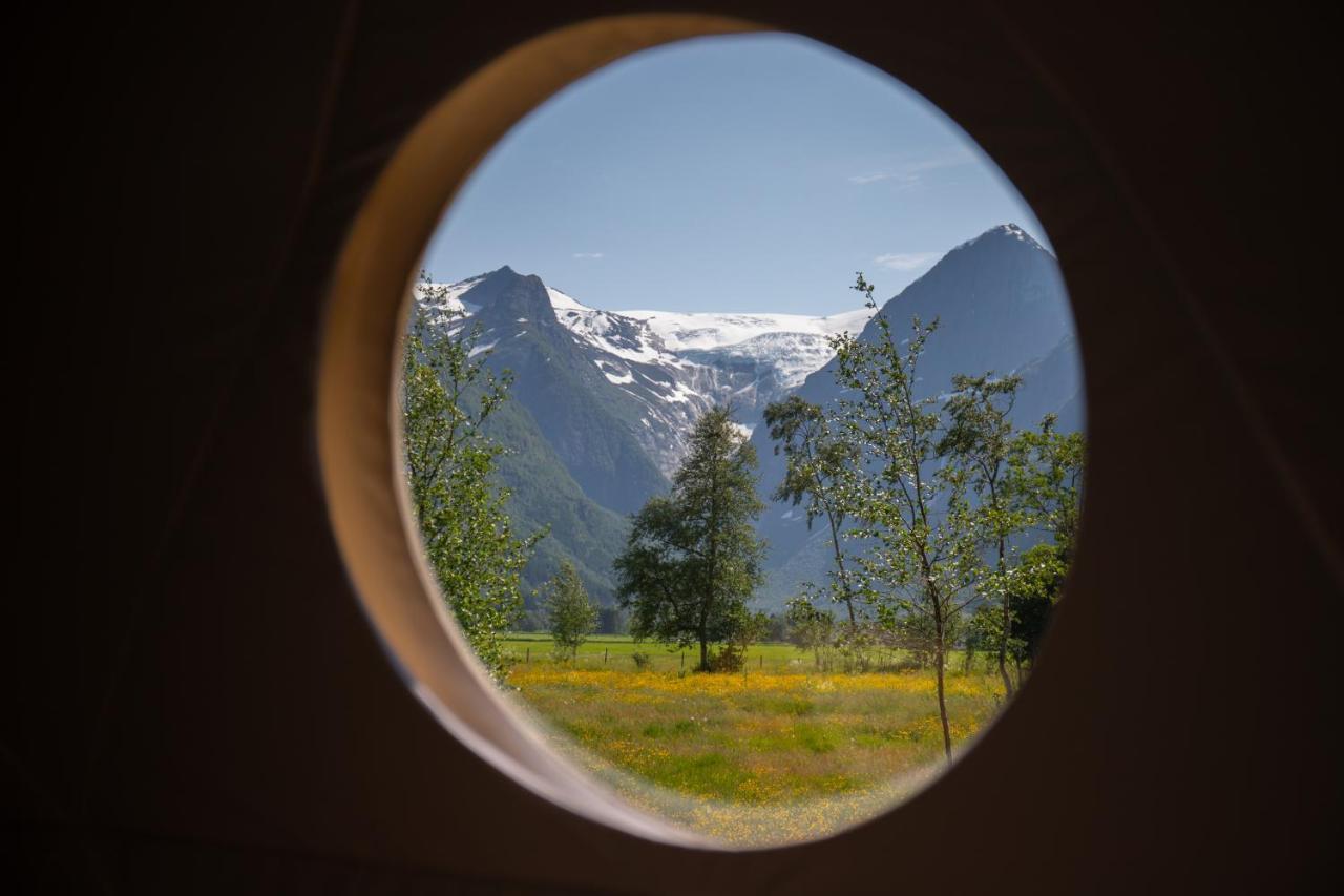 Olden Glamping - One With Nature Stryn Εξωτερικό φωτογραφία