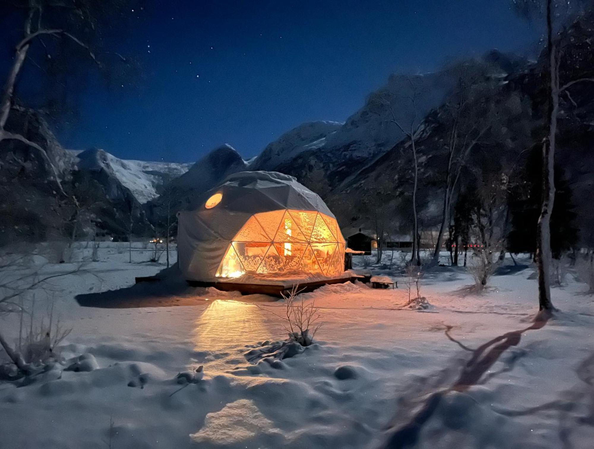 Olden Glamping - One With Nature Stryn Εξωτερικό φωτογραφία